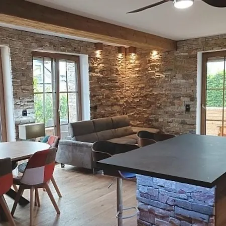 Luxus 5 Sterne - Seenaehe * Schalkenmehren