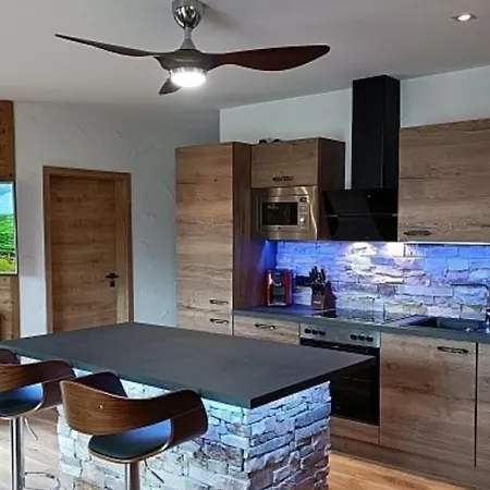 Luxus 5 Sterne - Seenaehe Apartment