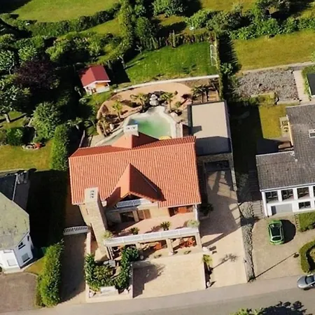 Luxus 5 Sterne - Seenaehe *